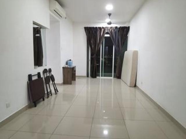Mutiara Ville Cyberjaya 3 bedrooms partial furnished unblock view