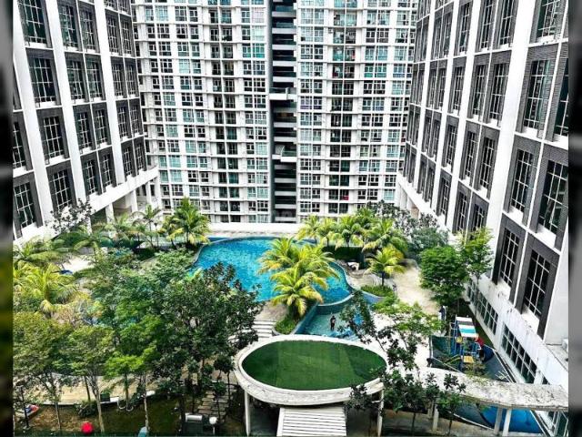 Mutiara Ville Cyberjaya Fully Furnished | 3R2B | Corner Lot | 2 Carparks