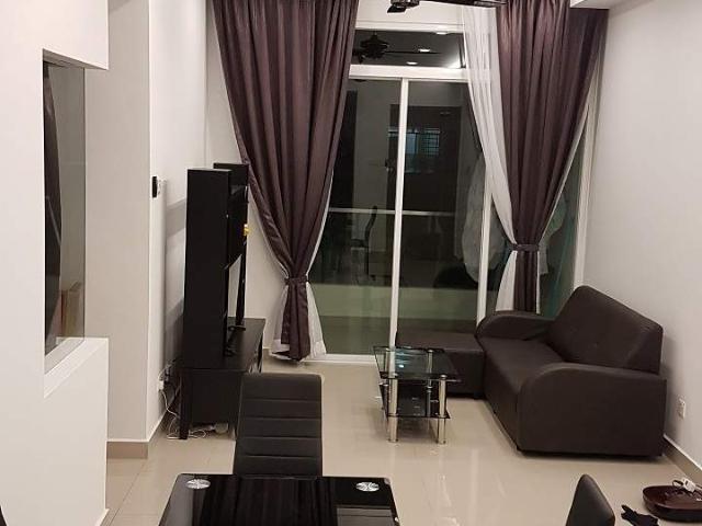 Mutiara Ville Cyberjaya, Middle Room Reno & Furnished Corner
