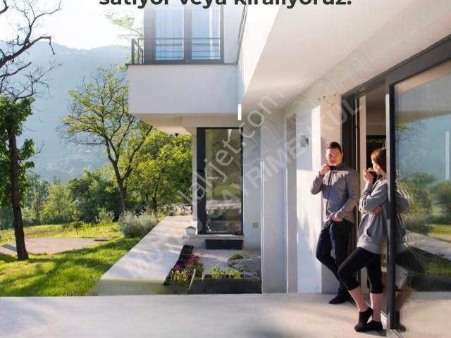 Mutlu Gayrimenkul'den Şirinevler'de Kiralık 3+1 Daire, 100 M²