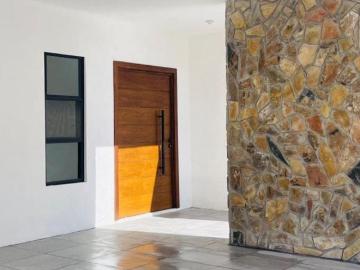 Muy amplia casa en venta en fraccionamiento privado de más alta exclusividad en Arteaga, Coahuila
