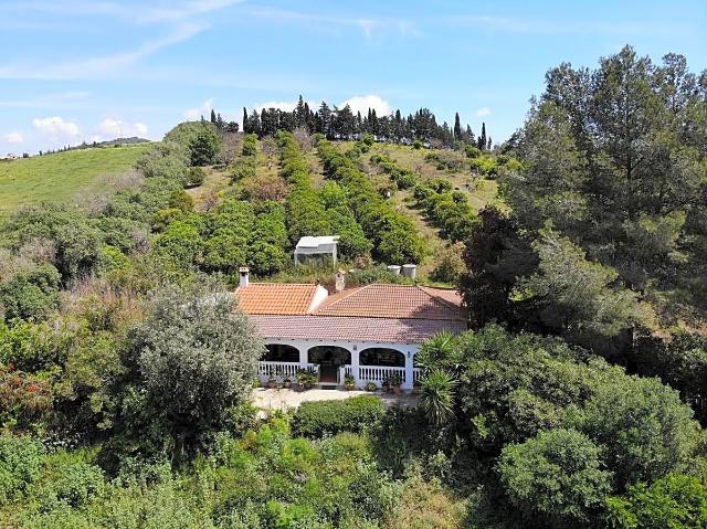 Muy Bonita Finca en estilo tradicional español Cortijo, se. 120m² San martin del tesorillo