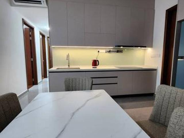 MUZE PICC HIGH FLOOR 1098sf 2CP FULLY FURNISHED BAYAN LEPAS