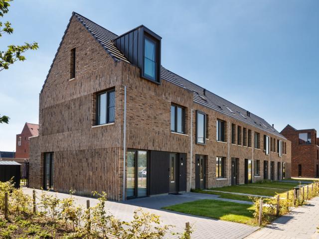 MVGM Te huur: Ada lovelacestraat 52, rotterdam