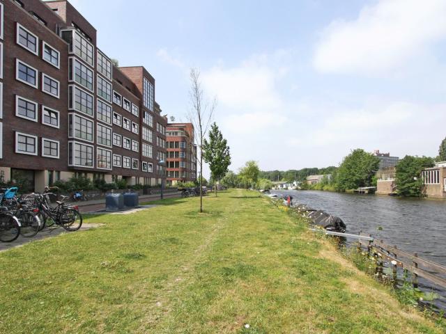 MVGM Te huur: Afroditekade 75, amsterdam