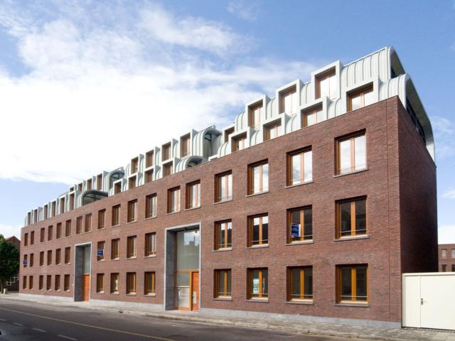 MVGM Te huur: Bisschop zwijsenstraat 101 02, tilburg