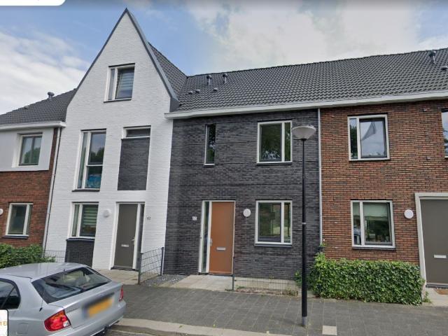 MVGM Te huur: Eerstegeluk 64, amsterdam zuidoost