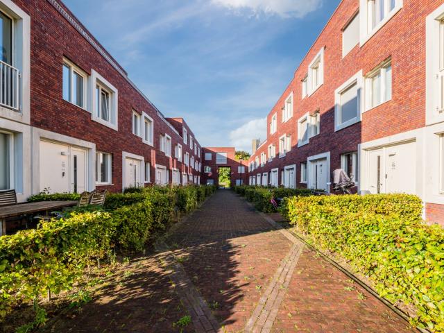 MVGM Te huur: Friesestraatweg 207 6, groningen