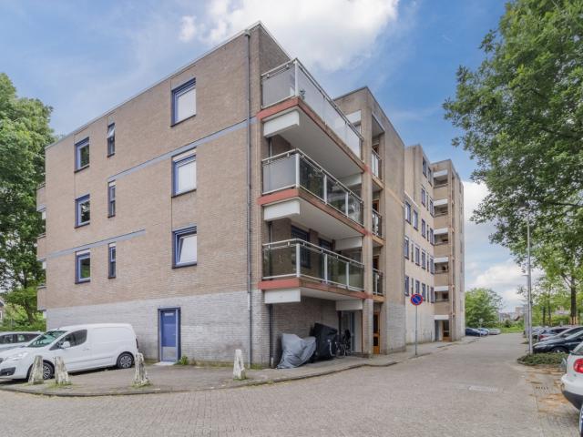 MVGM Te huur: Londenstraat 34, zoetermeer