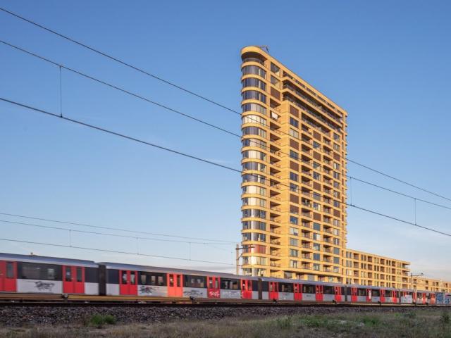 MVGM Te huur: Lindenhoeveweg 89, amsterdam