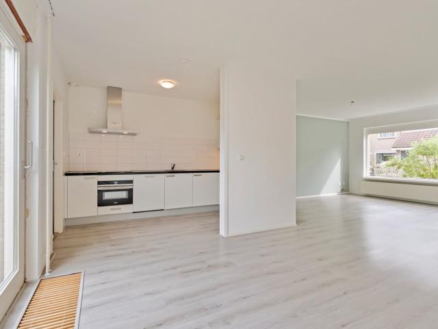 MVGM Te huur: Molenvlietbaan 48, woerden