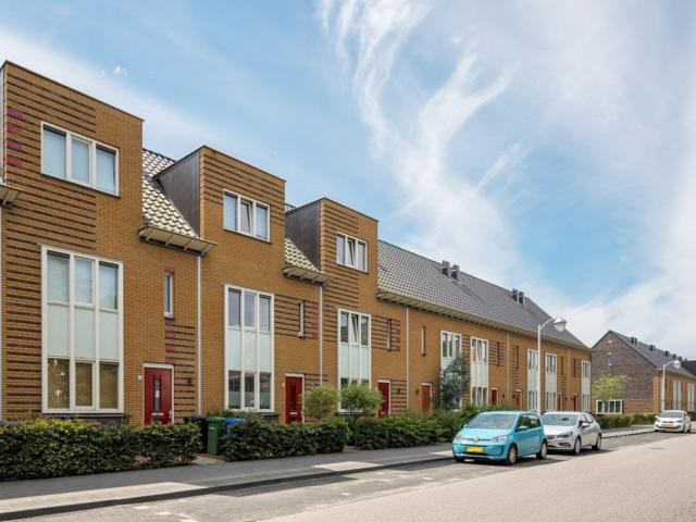 MVGM Te huur: Middellandse zee 30, amersfoort