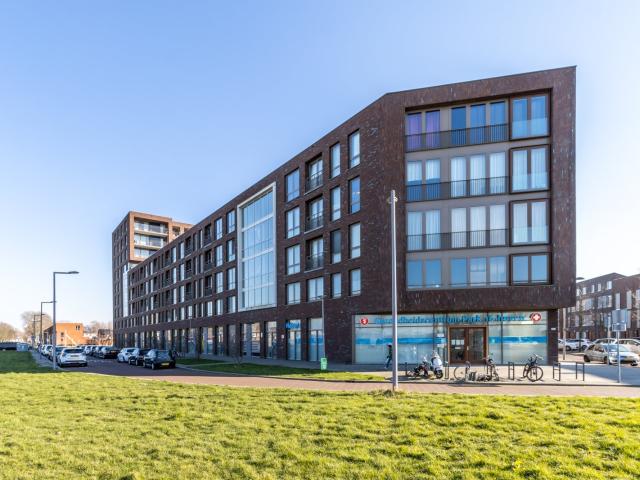 MVGM Te huur: Van der duijn van maasdamweg 200, rotterdam