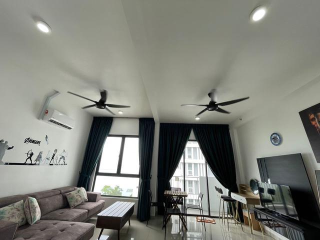 MVista Condo High Floor 973sf 2CP Fully Furnished Batu Maung