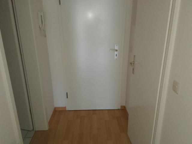 MW/1038 1 Raum Wohnung mit Balkon, direkt an der Dresdner Heide
