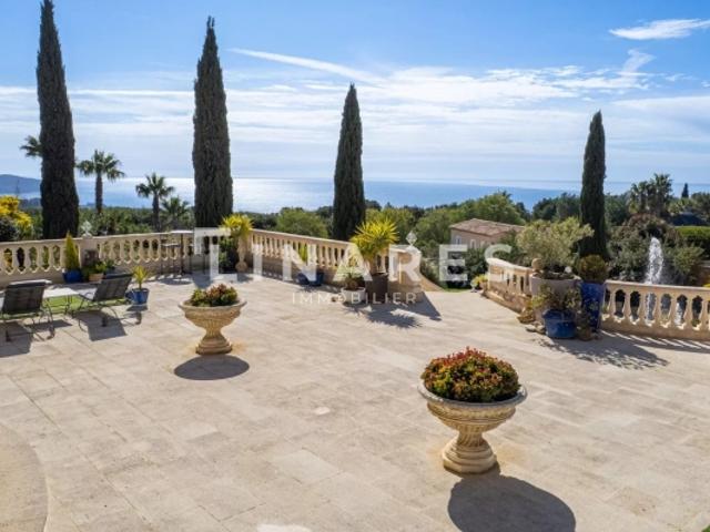 MY PALACE Villa T5 de 400 m2 Piscine Terrain de 6700 m2 Dépendances 13600 Ceyreste