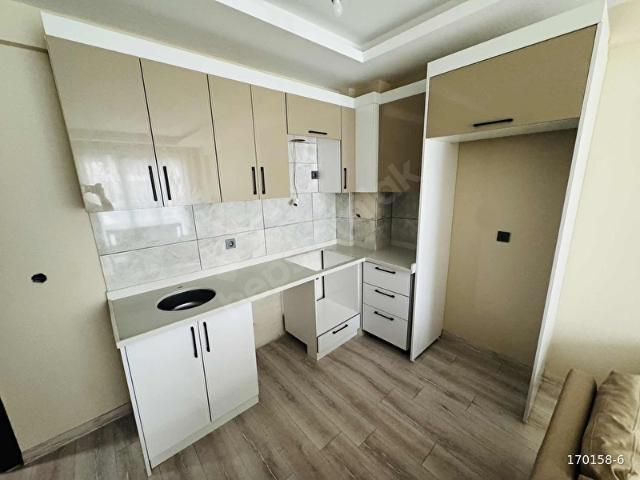 MY ROOF EMLAK'TAN İNCEK MAHALLESİNDE GİRİŞ KATTA SIFIR 1+1 DAİRE
