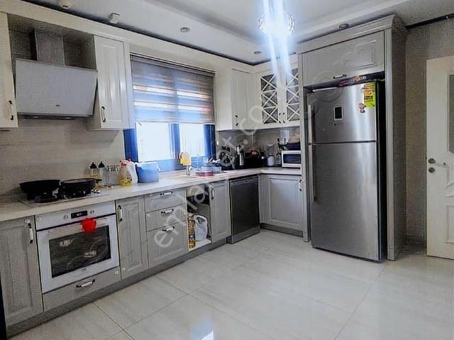 Myhome Den Merkezı Konumda Havuzlu Ultra Lux Satılık 3+1