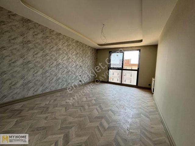 Myhomedan Mezitli Kuyulukta Havuzlu Sitede Geniş 2+1 Lüks Daire