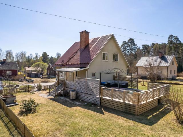 Myrvägen 3