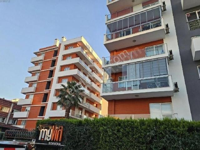 Myvia Bornova Sitesi Eşyalı Arakat Kapalı Havuz Güvenlik