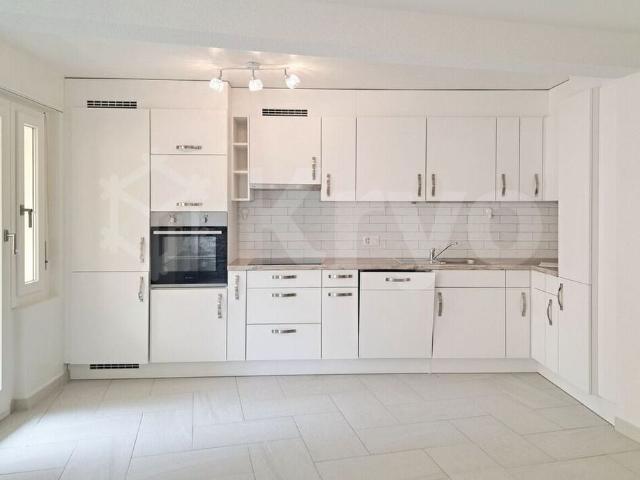 N14 – BOVERIE 6, 3.5 room apartment with cellar