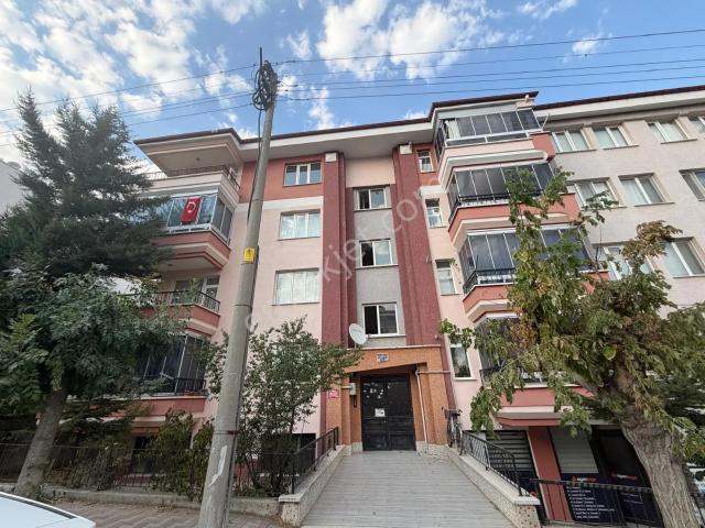N.ilgar Emlak'ta Esentepe Migros Arkası 3+1 Kiralık Daire