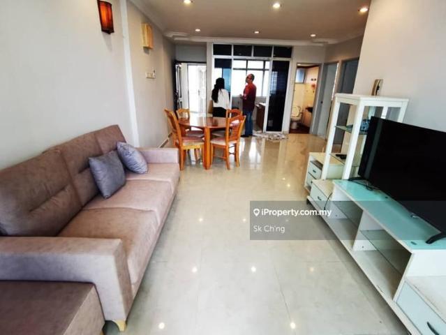 N Park Condominium, Gelugor
