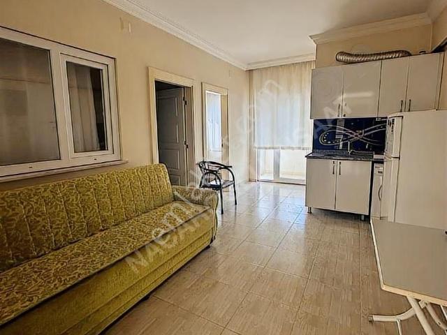Ncr'den Üniversitenin Yanında Ara Kat Satılık 2+1 Stüdyo Daire