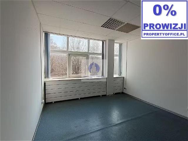 Na wynajem przestronny lokal biurowy 25,29 m² na Bielanach