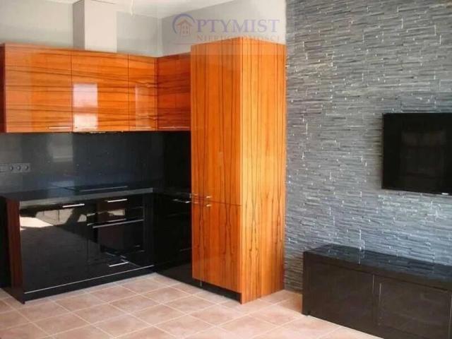 Na wynajem przestronne 3 pokojowe mieszkanie 74 m² w centrum Warszawy