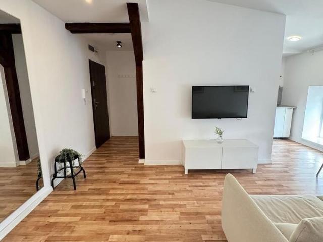 Na wynajem 2 pokoje42m2 przy Kaskadzie! 439367