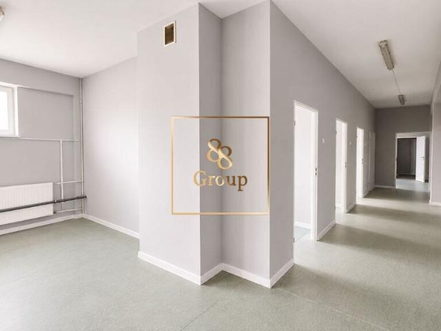 Na wynajem 885 m2 na Pradze Północ – adaptowalne przestrzenie