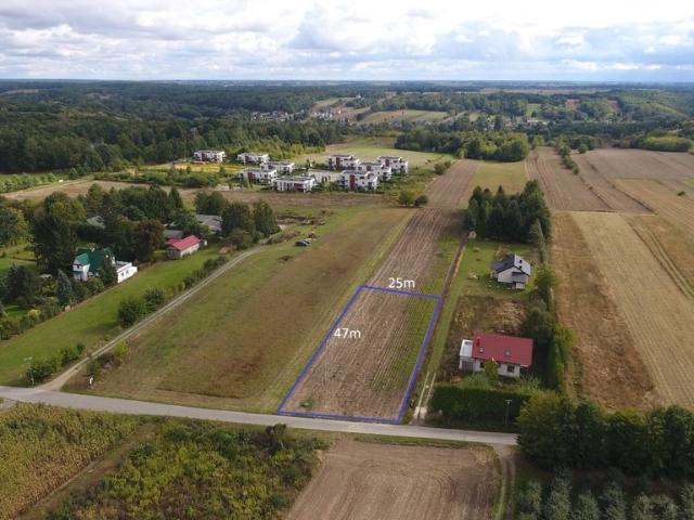 Nałęczów, działka 1680 m² z mediami i warunkami zabudowy