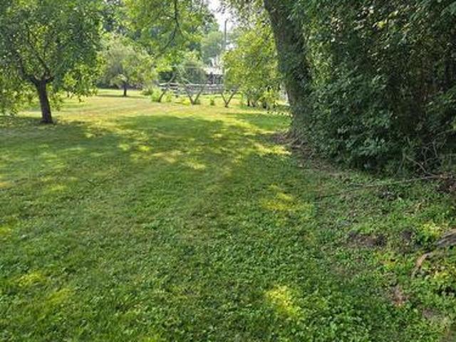 N/A Metro Road N, Georgina, ON, L4P 3C8 vacant land for sale | Listing ID N13681 | Royal LePage