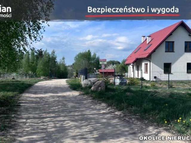 Na Osiedlu Domów 1 000 m², Przyjaźń