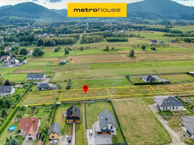 Na sprzedaż atrakcyjna działka 900 m² z widokiem na góry