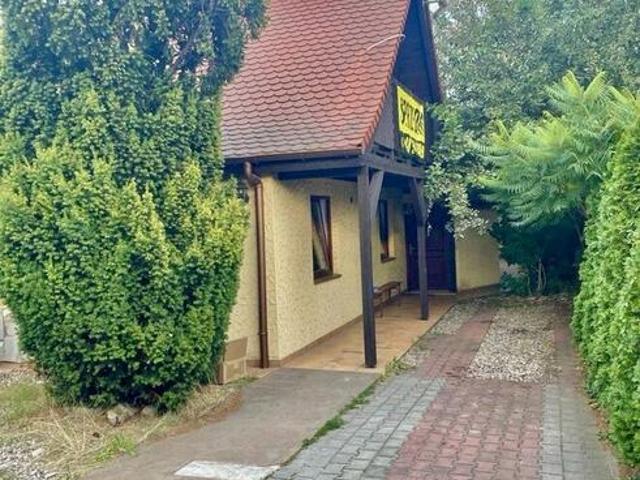 Na sprzedaż bliźniak o powierzchni 191 m², 13 pokoi Wrocław