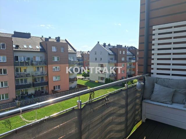 Na sprzedaż dwupoziomowe mieszkanie 64 m² z balkonem w Oświęcimiu