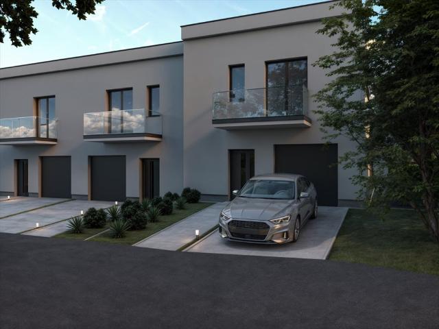 Na sprzedaż dom dwulokalowy 128 m² z ogródkiem w Piekarach