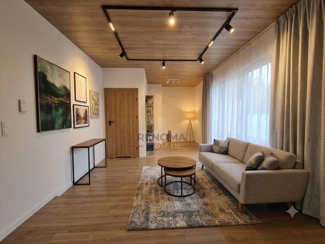 Na sprzedaż funkcjonalne studio z ogródkiem we Wrocławiu