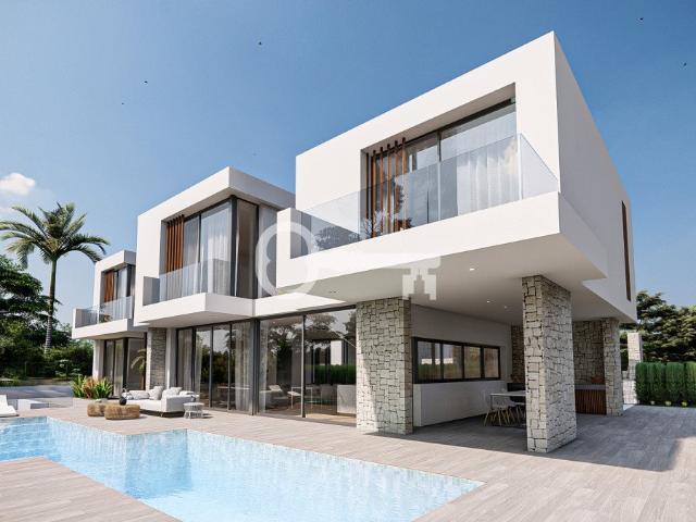 Na sprzedaż luksusowa willa 438 m² z prywatnym basenem