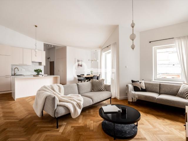 Na sprzedaż przestronne 3 sypialnie apartament 159 m² w Warszawie
