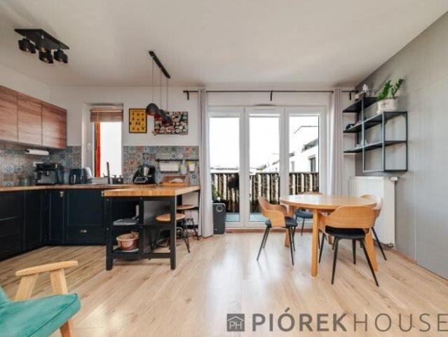 Na sprzedaż przestronne 3 pokojowe mieszkanie 60,71 m² z balkonem i garażem
