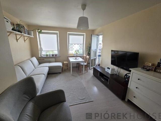Na sprzedaż 2 pokojowe mieszkanie 47 m² z balkonem i miejscem garażowym