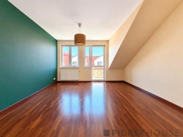 Na sprzedaż 2 pokojowe mieszkanie 48 m² z balkonem w Warszawie