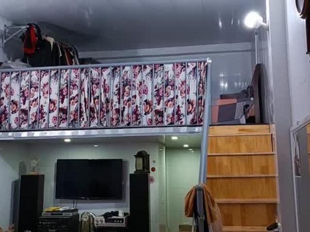 Nam dư linh nam bán nhà 65m2 mat tiền 7,5m. 3ty5 để sở hưu ngay e nó
