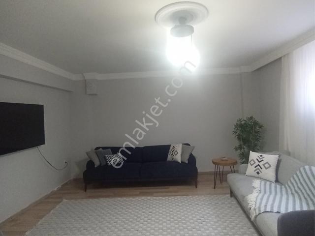Namık Kemal Mahallesinde Satılık Bahçe Katı