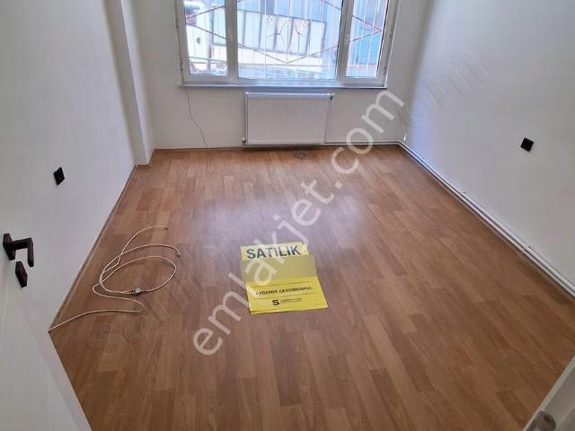 Namazgah Caddesi Üzerinde Satılık 2+1 Daire