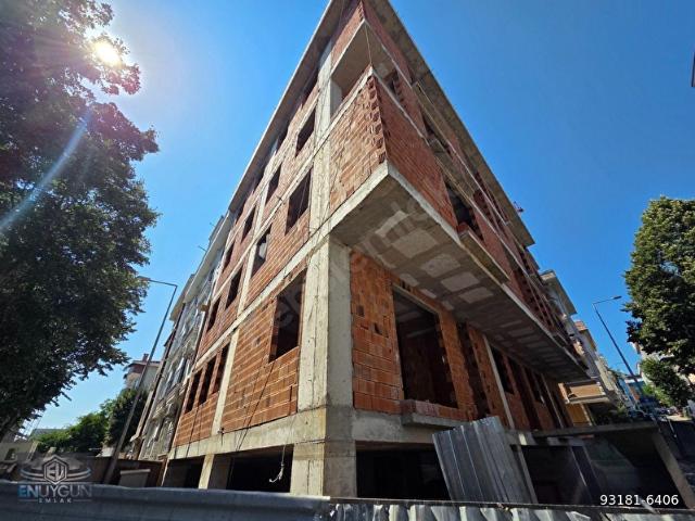 NAMAZGAHTA SIFIR ARAKAT ÖN CEPHE LÜKS DAİRE 3+1